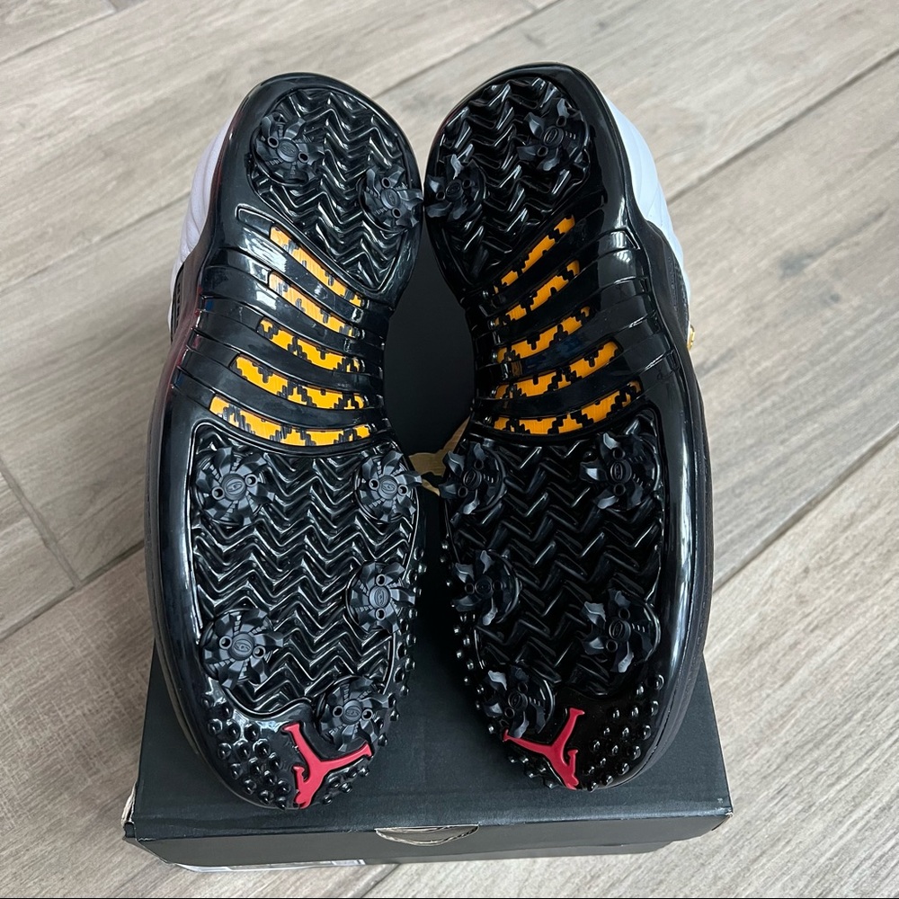 Brand new Air Jordan 12 Low Golf Taxi（ box without lid ) - Picture 8 of 8